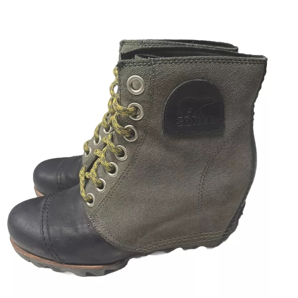 Sorel 1964 Premium PDX 2 Tone Olive Black Leather Lace Up Wedge Bootie US 6.5